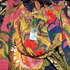 NWT show me your mumu sheer crop top size small